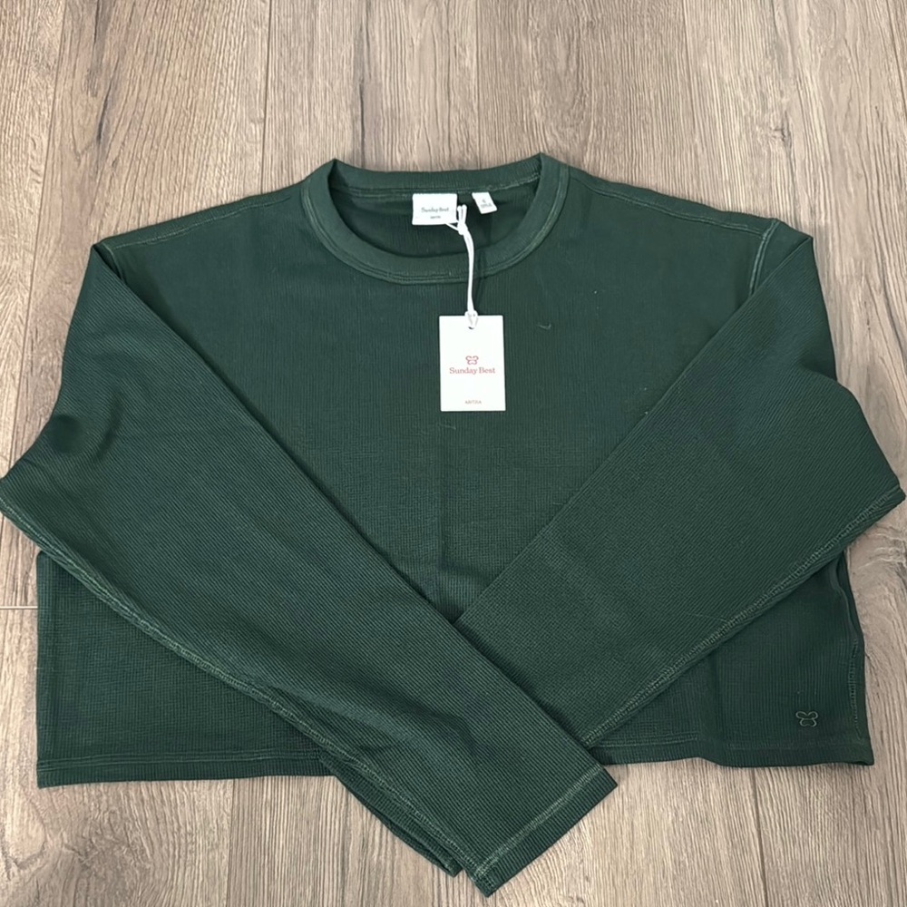 ARITZIA SUNDAY BEST BABY WAFFLE LONG SLEEVE! NEVER WORN! TAGS ATTACHED! S